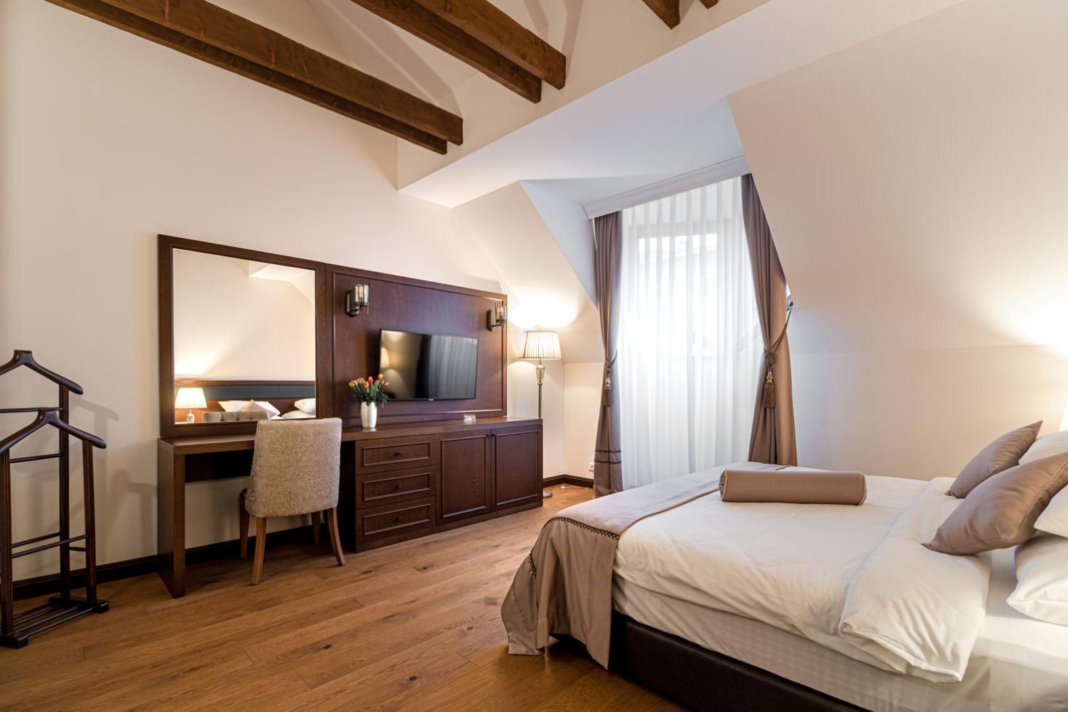 Hotel Michael'S Palace Košice Habitación foto