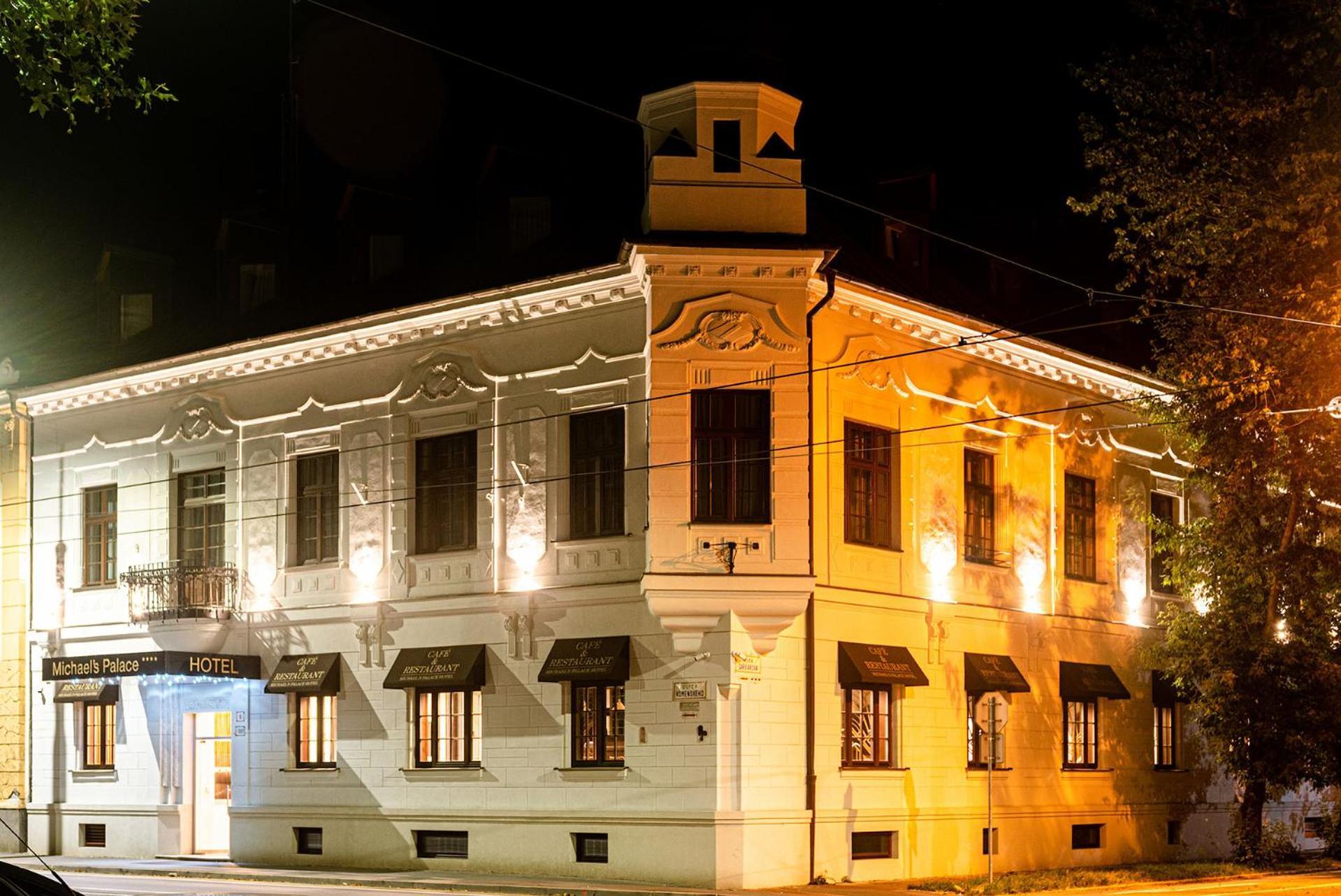 Hotel Michael'S Palace Košice Exterior foto